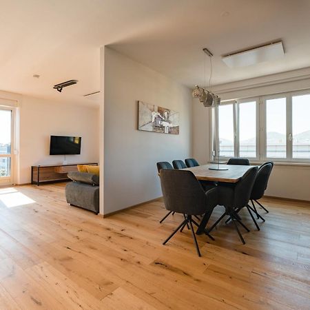 Tamliving Center Luxury 4 Rooms Smart Tv Kitchen Great View Graz Bagian luar foto