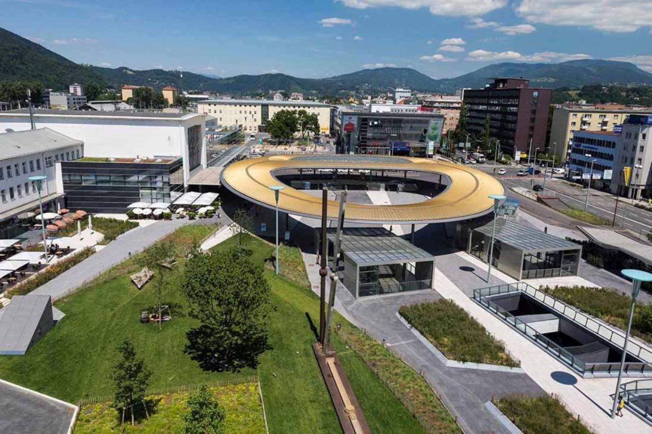 Tamliving Center Luxury 4 Rooms Smart Tv Kitchen Great View Graz Bagian luar foto