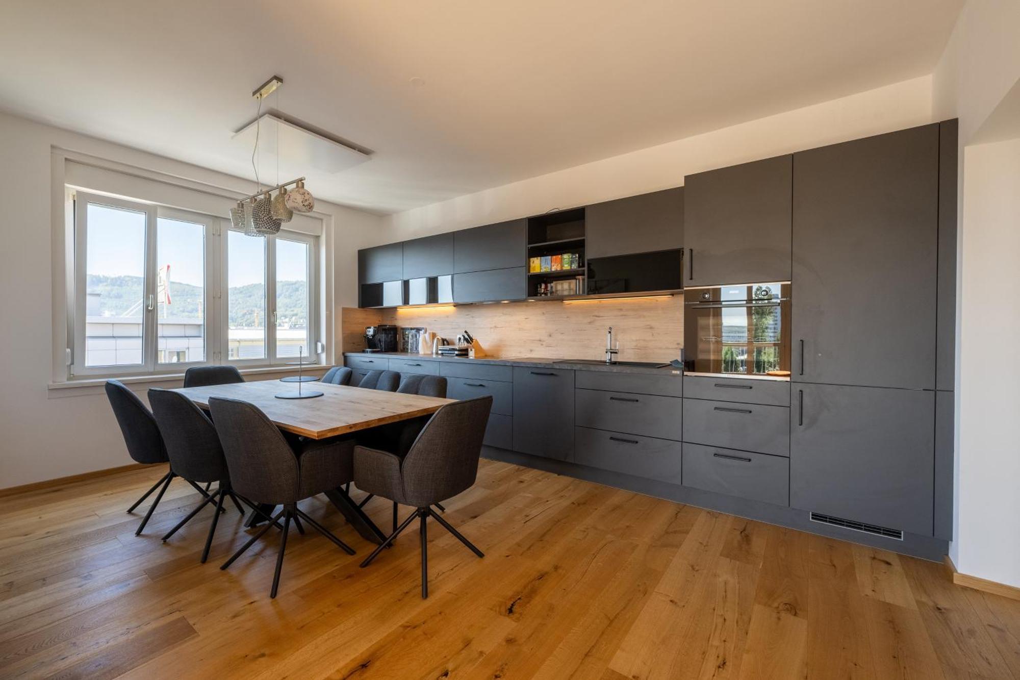 Tamliving Center Luxury 4 Rooms Smart Tv Kitchen Great View Graz Bagian luar foto